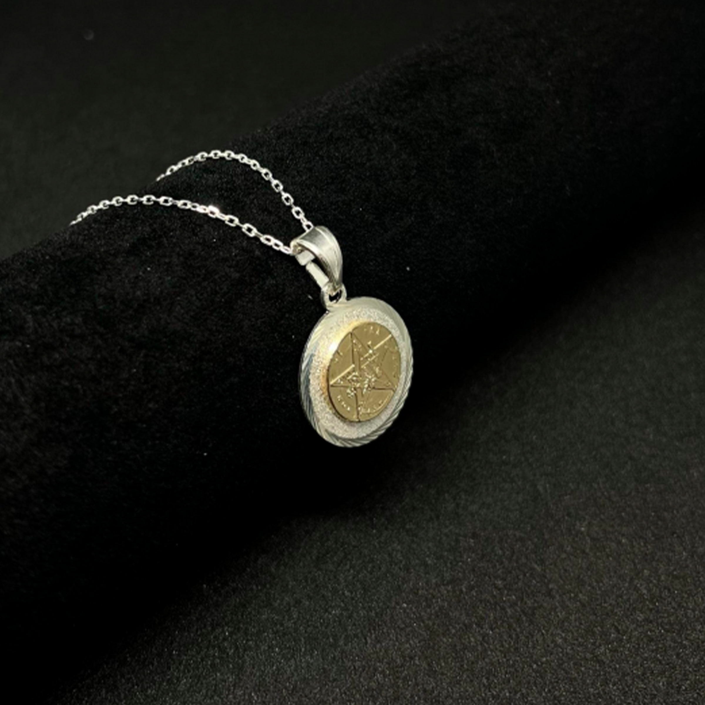 Colgante tetragramaton oro-plata 